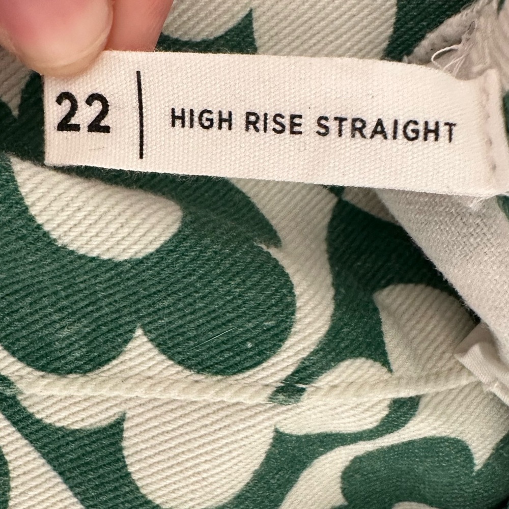 PacSun High-Waist Geo Daisy Print Straight Jeans - Picture 11 of 13